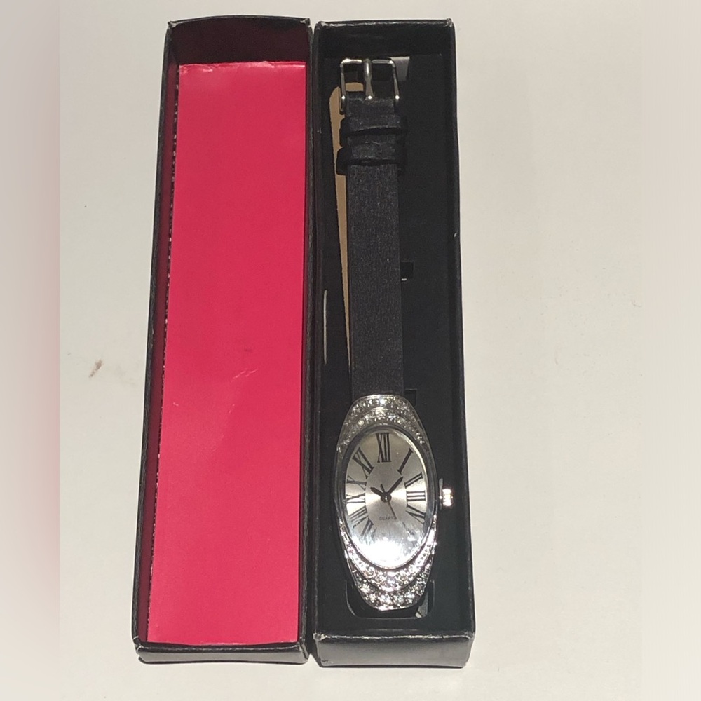 3/$40 Avon Oval Rhinestone Watch - Picture 5 of 5